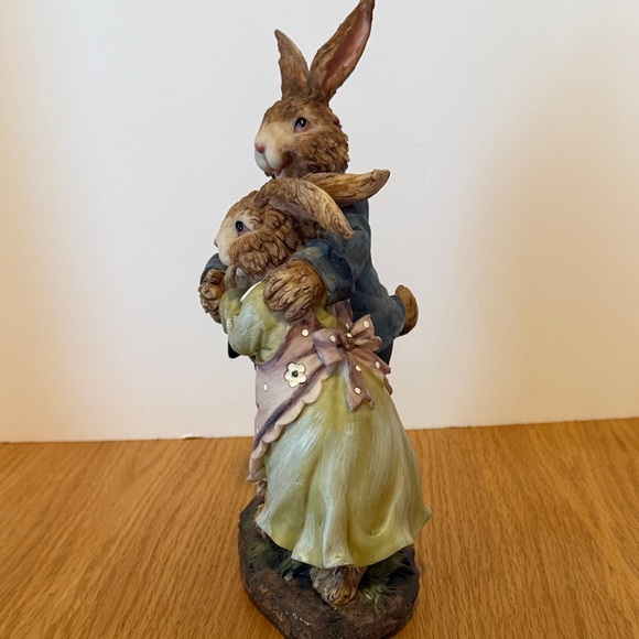 Charming Rabbit Couple - Picture 7 of 9